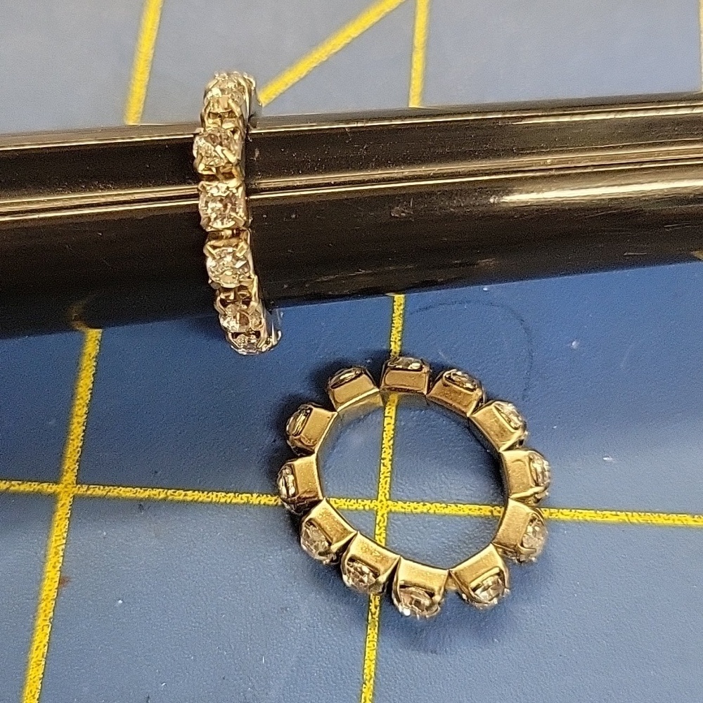 Rhinestone Stretch Silver Tone Ring